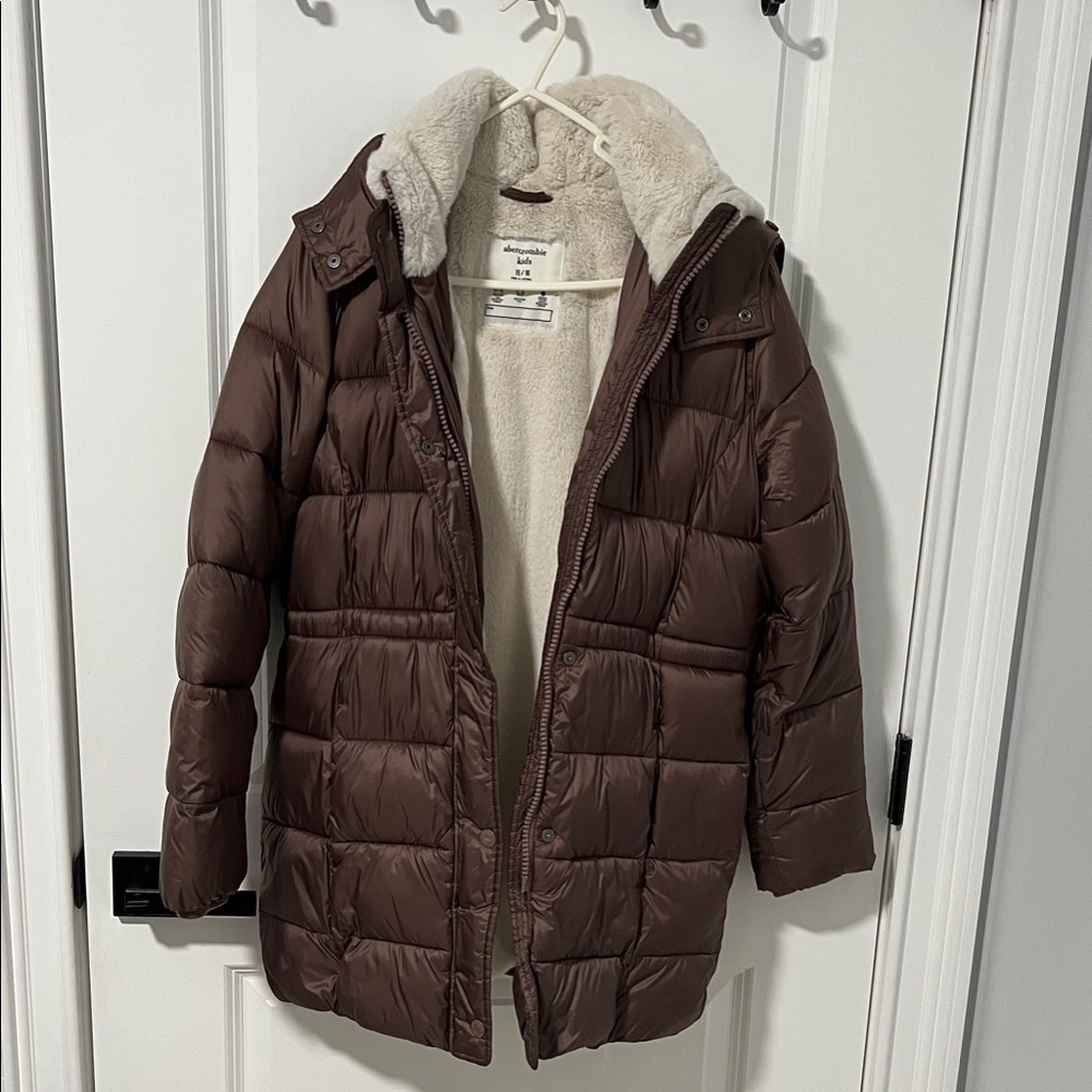Abercrombie Kids Brown Puffer Jacket size 15/16 Like New Condition